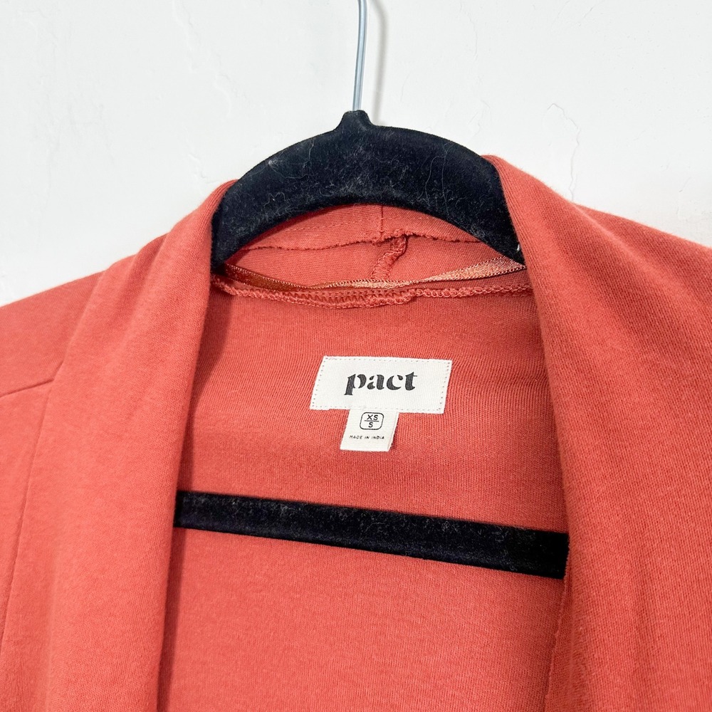 Pact | Airplane 100% Organic Cotton Open‎ Front Cardigan in Baked Clay Orange - Picture 5 of 6